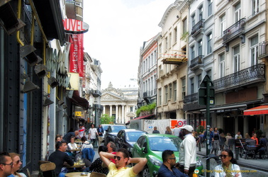 Outdoor cafés around Place Saint-Géry